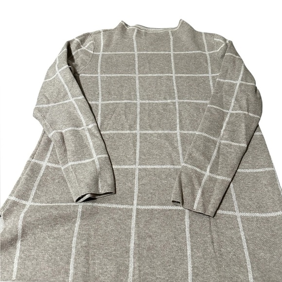 LOFT Heather Gray Knit Top - Picture 5 of 7